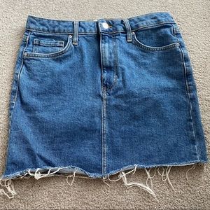 denim skirt